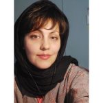 مدرس ریاضی و فیزیک ویدا نقوی نیا