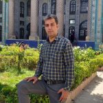 مدرس زیست احمد باقری